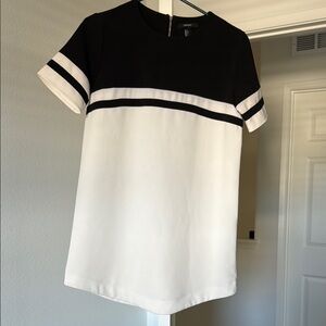 Black and White Short Sleeve Dress